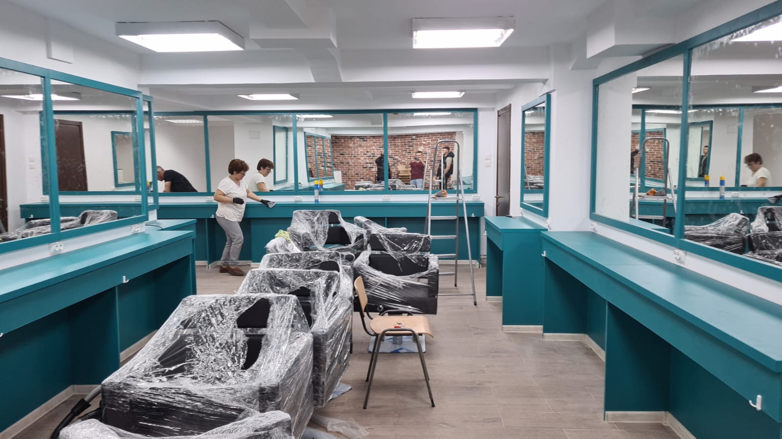 Mobilier Frizerie Bucuresti