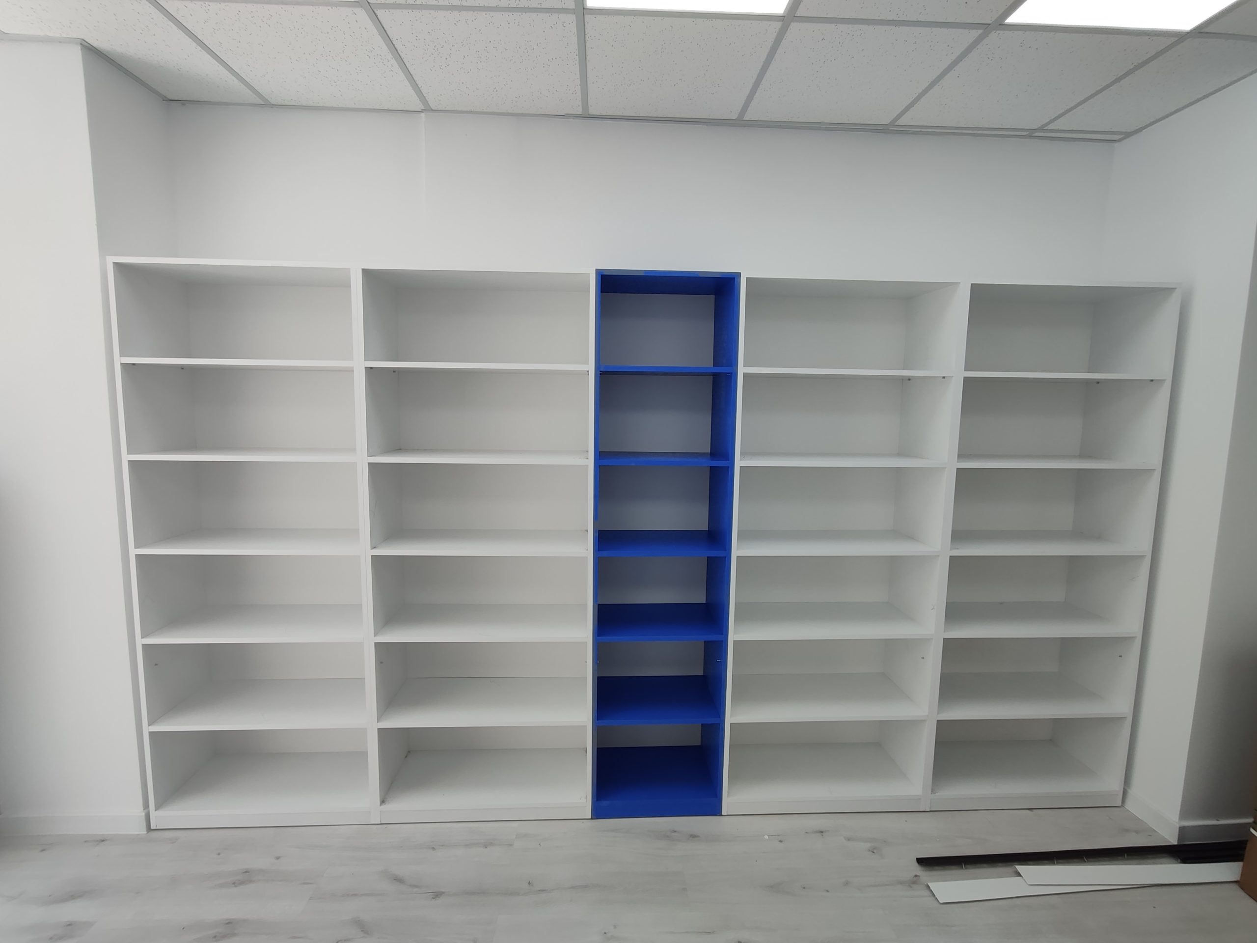 Rafturi magazin Pitesti