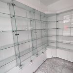 vitrine sticla cu usi Focsani